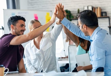 Diseñamos soluciones comerciales a la medida de tu negocio.