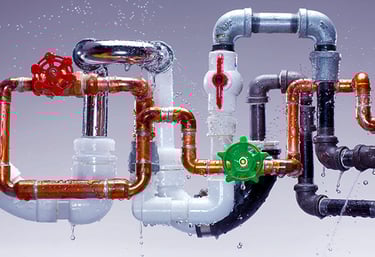 Conserto de vazamentos em tubulações de diversos materiais (PVC, cobre, ferro)