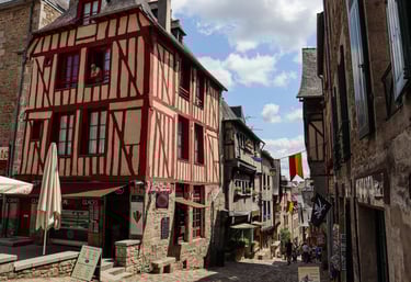 Dinan