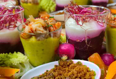 Assortiment planches à partager, apéritives, traiteur, verrines, à picorer