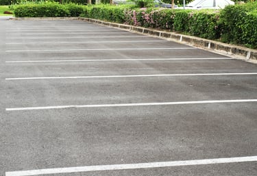 Parking voitures facile d'accès à Samer