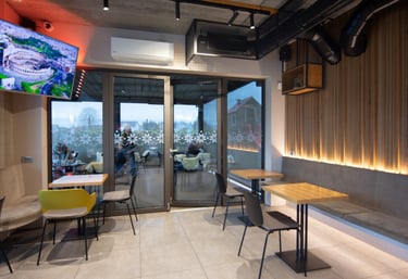 kavarna skandi domžale ambient