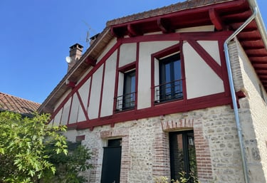 Rénovation d’une façade à colombages