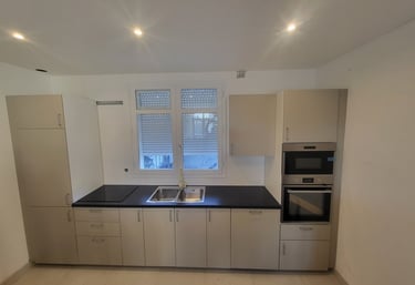  Pose de cuisine moderne sur mesure