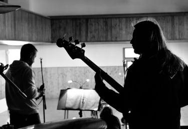 groupe de musique en répétition à Bayonne, Biarritz, Anglet, Pays basque