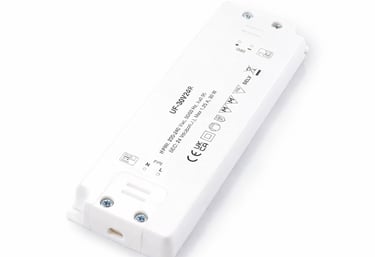 Fuentes de alimentación: transformadores de 15W a 150W para LED.