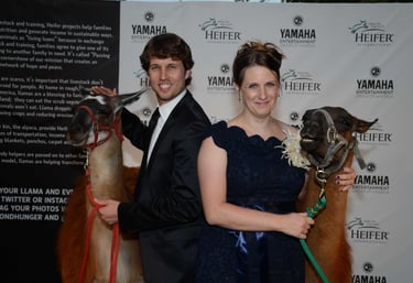 Jon and Kirsten Heder. © Heifer International
