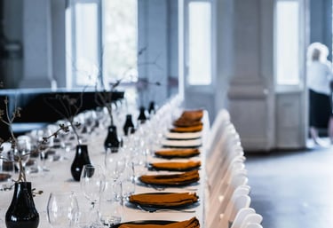 chair and table setup Okanagan