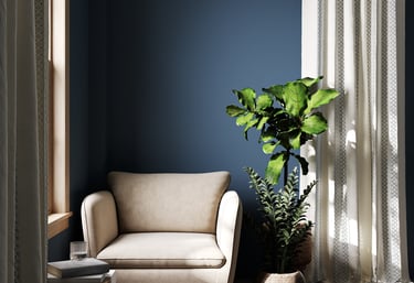 mur bleu salon peinture mate