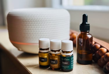 Ein Diffusor und Aromaöle