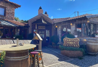 εστιατόριο στον Παλιό Άγιο Αθανάσιο