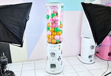 sewa mesin gachapon putih small malang