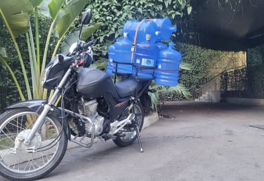 a motorcycle with a blue backpack on it
