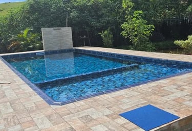 kolam renang mozaik garapan dayanapool