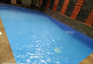 Kolam renang desain elegan di Kebumen buatan dari tim dayanapool