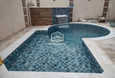 Kolam renang desain elegan di Batang buata dari tim dayanapool