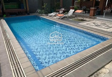 kolam renang indah dan hijau di bandung