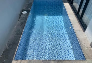 Kolam renang desain elegan buatan dari tim dayanapool