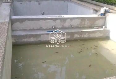 Proses pembuatan kolam renang tahap tes rendam