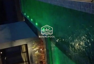 Kolam Renang di villa buatan dayanapool