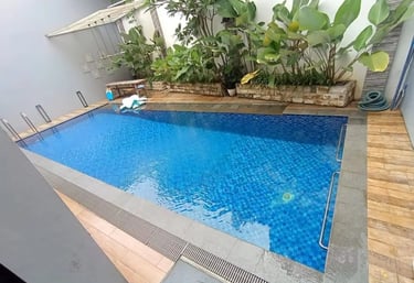 Kolam renang desain elegan di Blora buata dari tim dayanapool