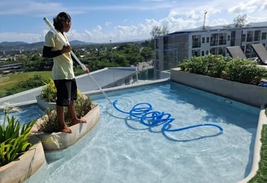 perawatan kolam renang oleh tim dayanapool
