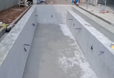 Proses Pembuatan kolam renang di Banjar oleh layanan profesional Dayanapool