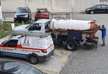 veiculos da suprema desentupidora
