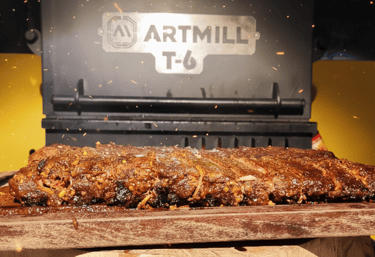Costela defumada no Pit Smoker Artmill T-6 do Rancho São Bento em Juquitiba.