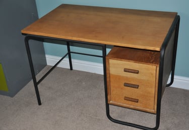 Oak and tubular steel desk 