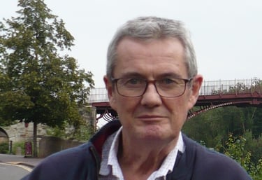 Photograph of Julian Sumner - Worthing musician
