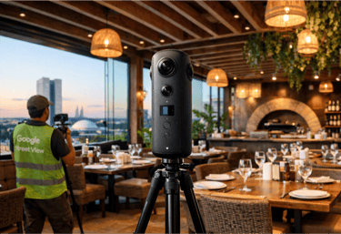 Equipamento profissional capturando tour virtual 360 em um estabelecimento em Brasília.