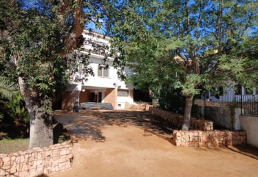 Pavimento natural permeable para jardín y acceso exterior en Palamós