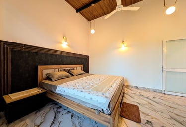 Room 2 at Kaveen Homes