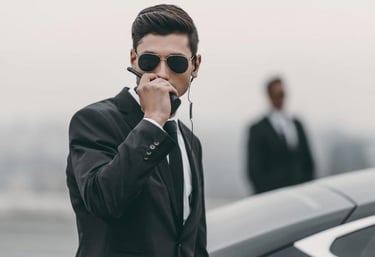 Seguridad privada (escolta) usando radiocomunicación