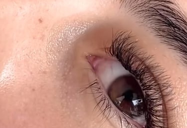 Extensiones para pestañas