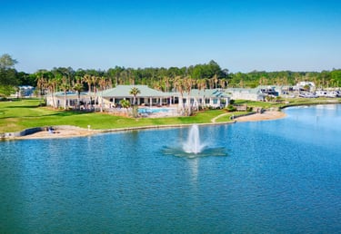 Lake Osprey RV Resort: 193 RV sites, pool, clubhouse, lake views, near Gulf Shores beaches.