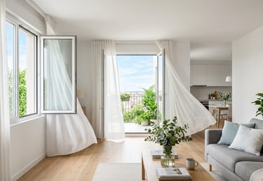 Ventilación cruzada en casa para eliminar exceso de humedad y condensación