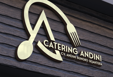 Mockup logo Catering Andini pada papan restoran elegan