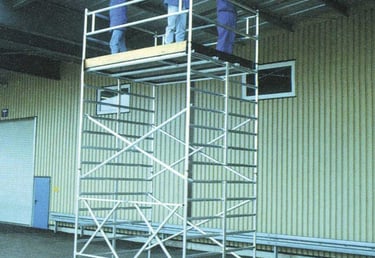 travaux sur échafaudages volants