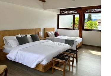 Habitación acogedora con baño privado en Casa Sol de Iguaque, Villa de Leyva. SUE