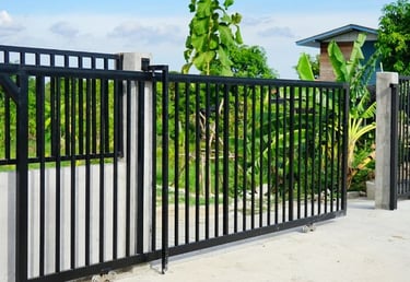 Single Sliding Gate