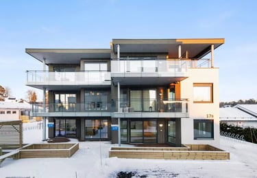 Prefab apartment building