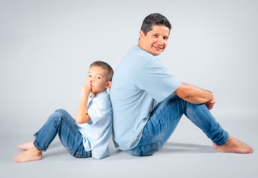 "Un retrato de familia, padre y su hijo pequeño"