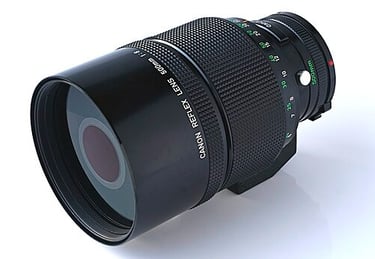 Canon FD 500mm f/8 reflex mostrando corpo e elementos externos da lente. 