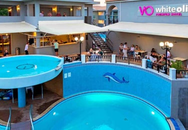 4⭐️ White Olive Premium Laganas