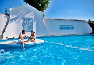 4⭐️ Turim Club D`Azeitão Hotel