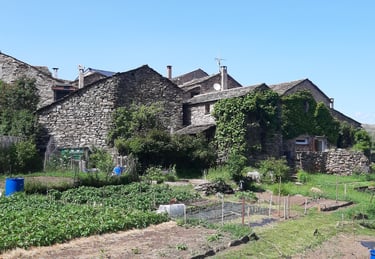 Douch, petit hameau situé sur la commune de Rosis dans le Haut-Languedoc, Hérault