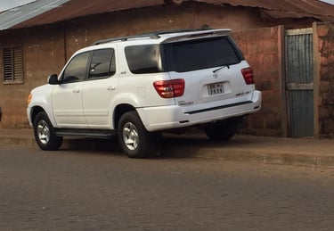 Dahomey African Tours 4X4 Vehicle