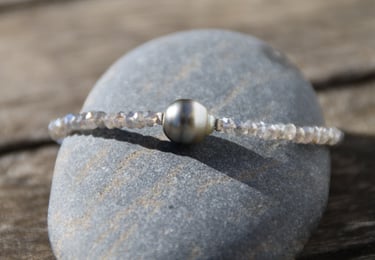 bijoux bracelet en pierres précieuses et perles de Tahiti 